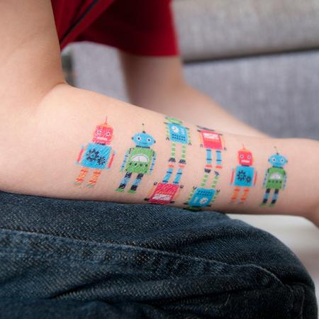 Tattoo-Set Tiny Robots
